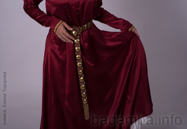 Lady`s belt