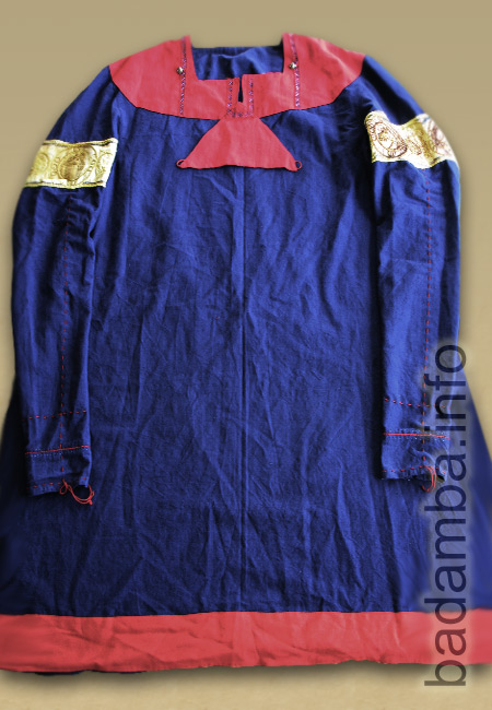 Tunic with sleeves released