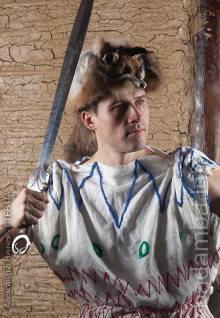 Thracian warrior with sword